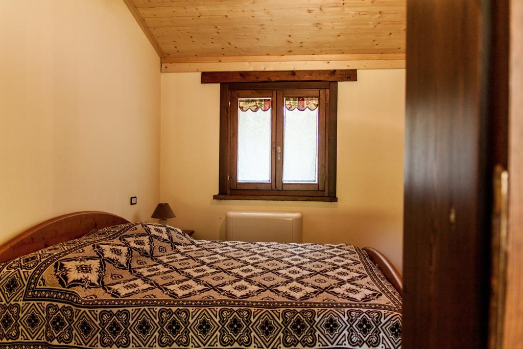 Hotel La Taverna Dei Briganti Cotronei Zimmer foto